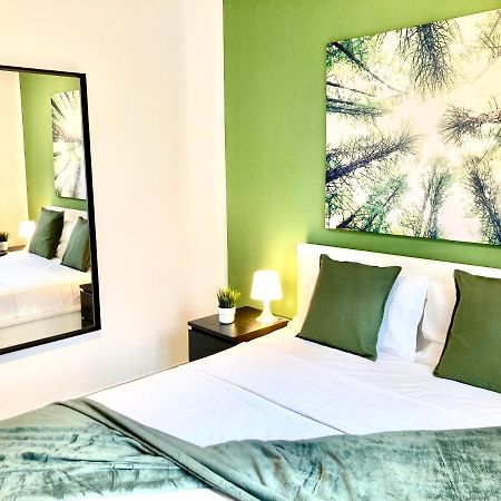 Appartamento Peppino Mit Seeblick Und Pool Riva del Garda Exterior photo