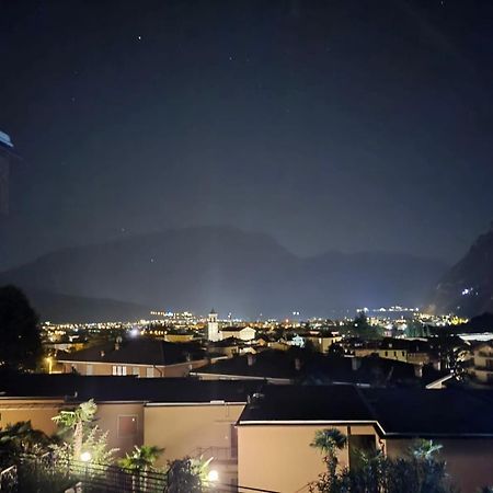 Appartamento Peppino Mit Seeblick Und Pool Riva del Garda Exterior photo