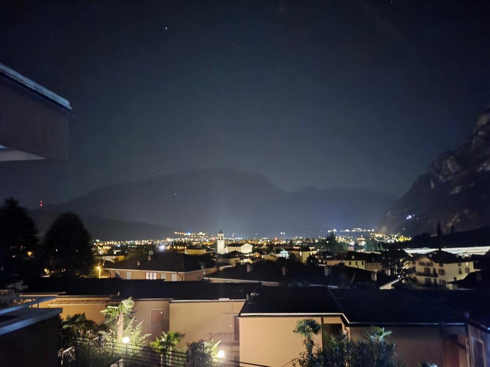 Appartamento Peppino Mit Seeblick Und Pool Riva del Garda Exterior photo